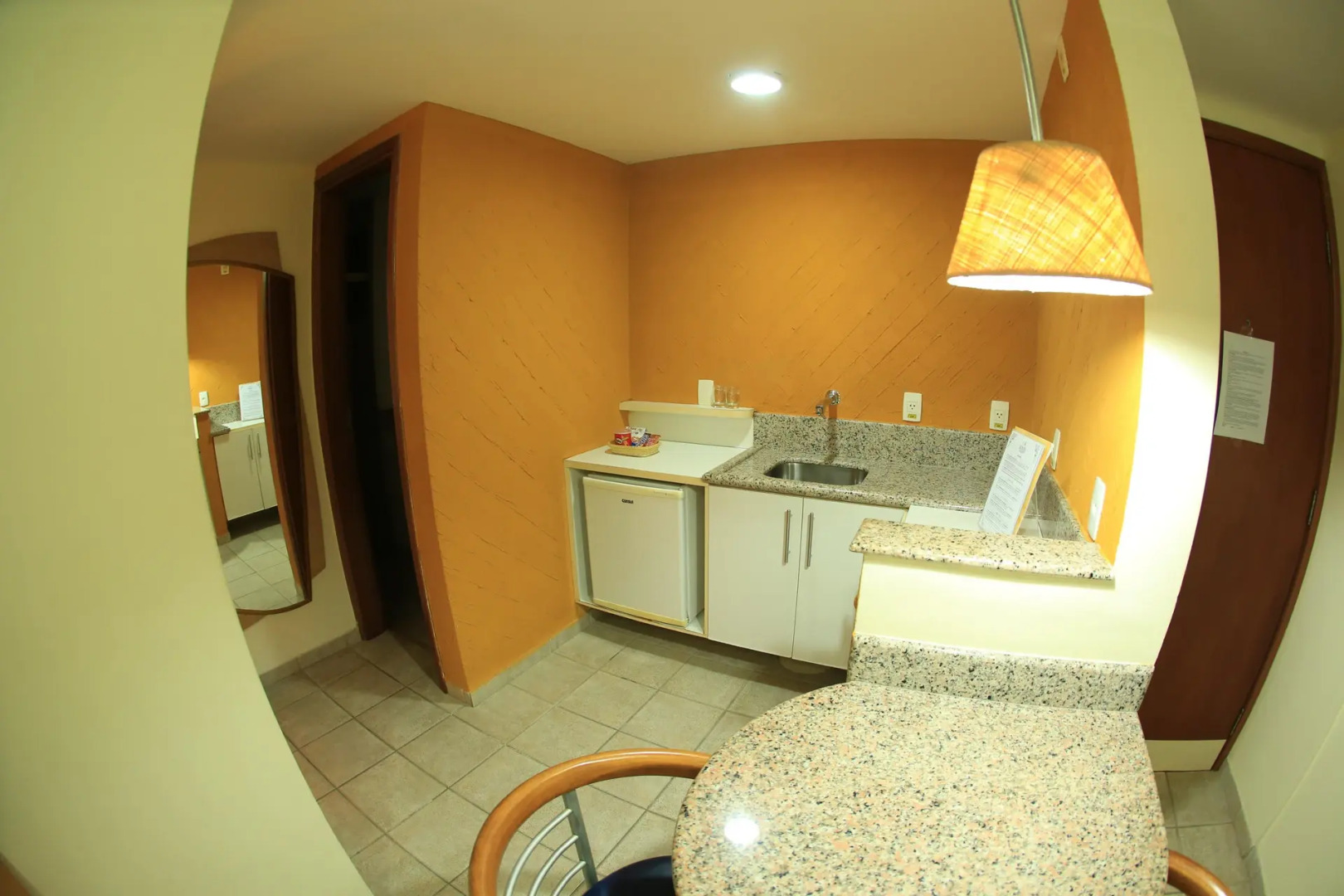 Foto - Garbos Soleil Hotel