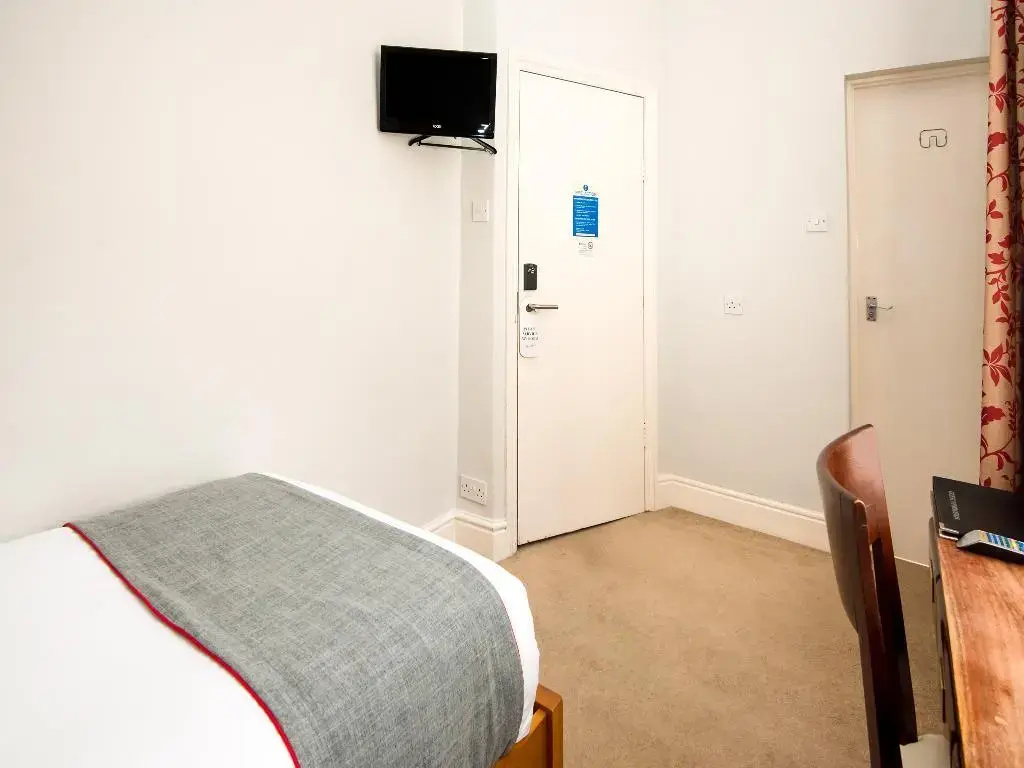 Photo - The Regency, Clifton Bristol by Belvilla