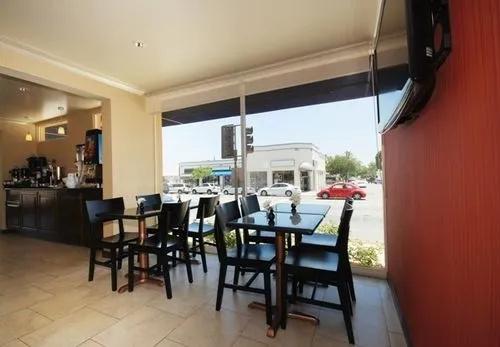 Foto - Pasadena Rose & Crown Hotel