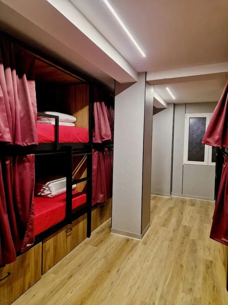 Photo - Velvet Hostel Business