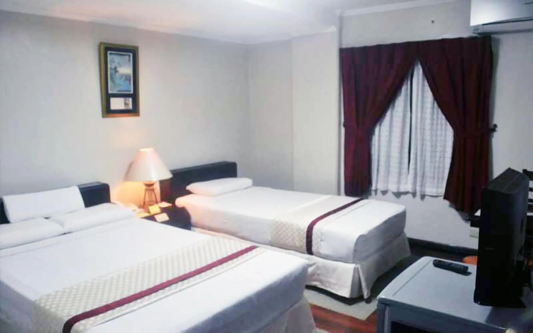 Photo - Hotel Asia