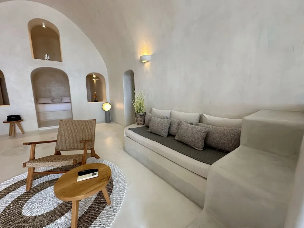 Photo - Dagaz Suites