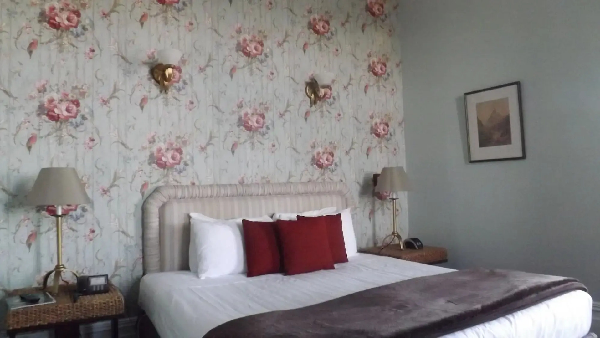 Photo - The Esplanade Hotel