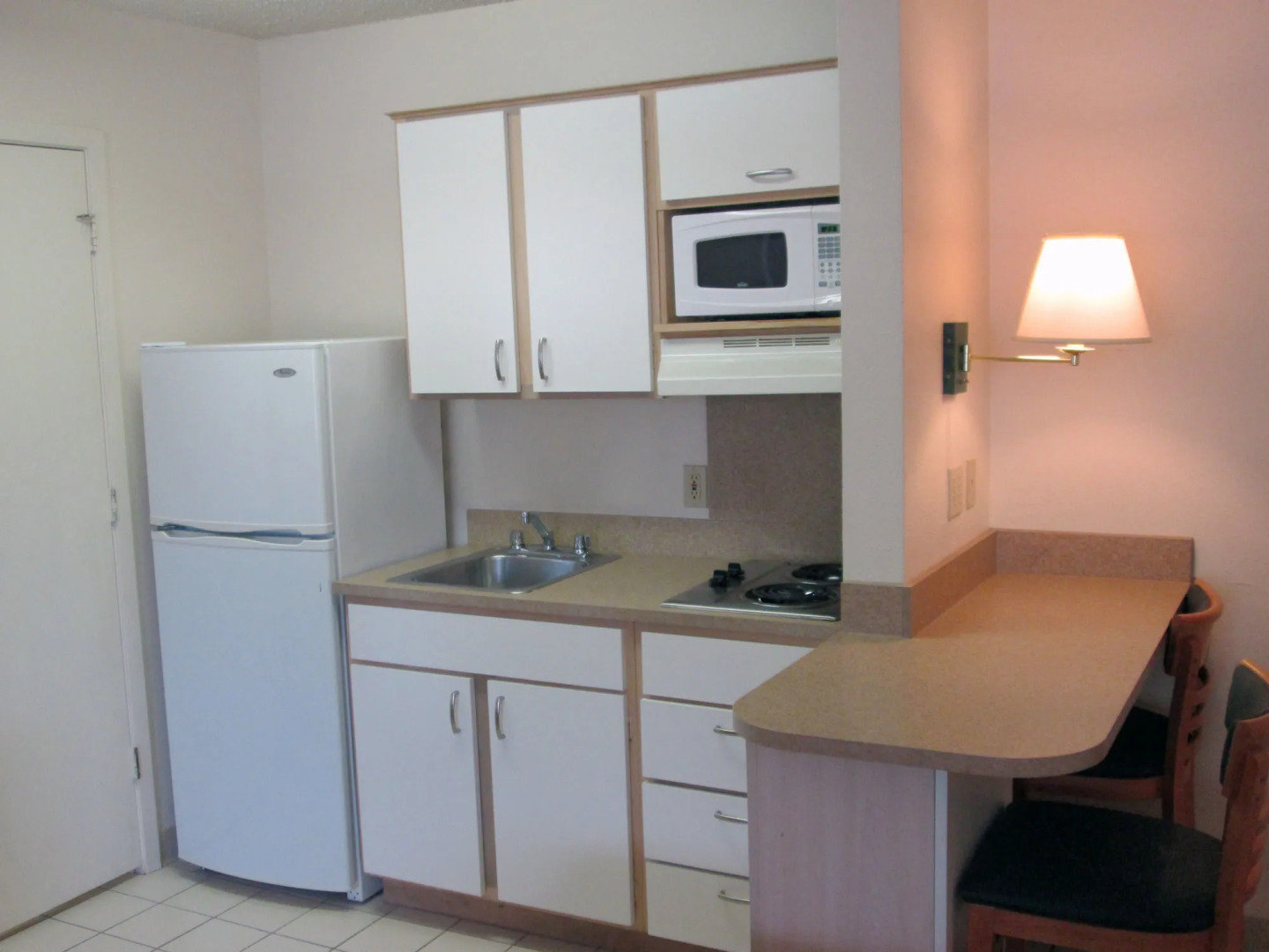 Foto - HomeTowne Studios by Red Roof Dallas - North Addison - Tollway