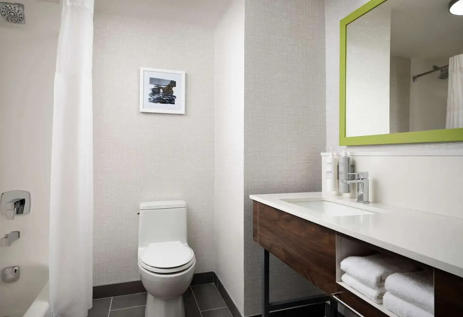 Photo - Hampton Inn San Diego Del Mar