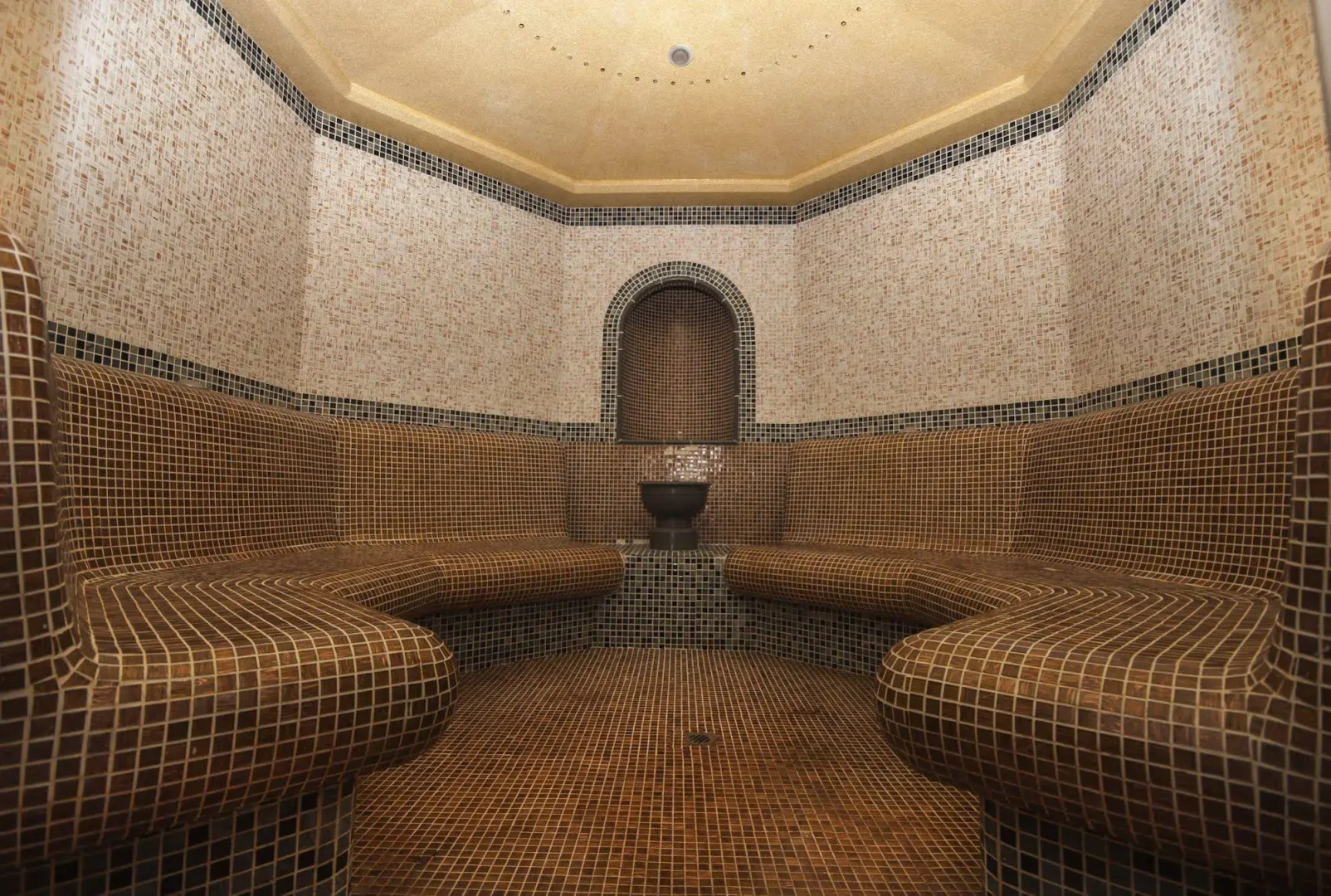 Photo - Saint George Palace Aparthotel