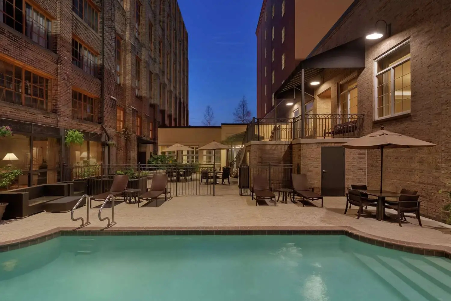 Photo - Hampton Inn and Suites New Orleans Convention Center