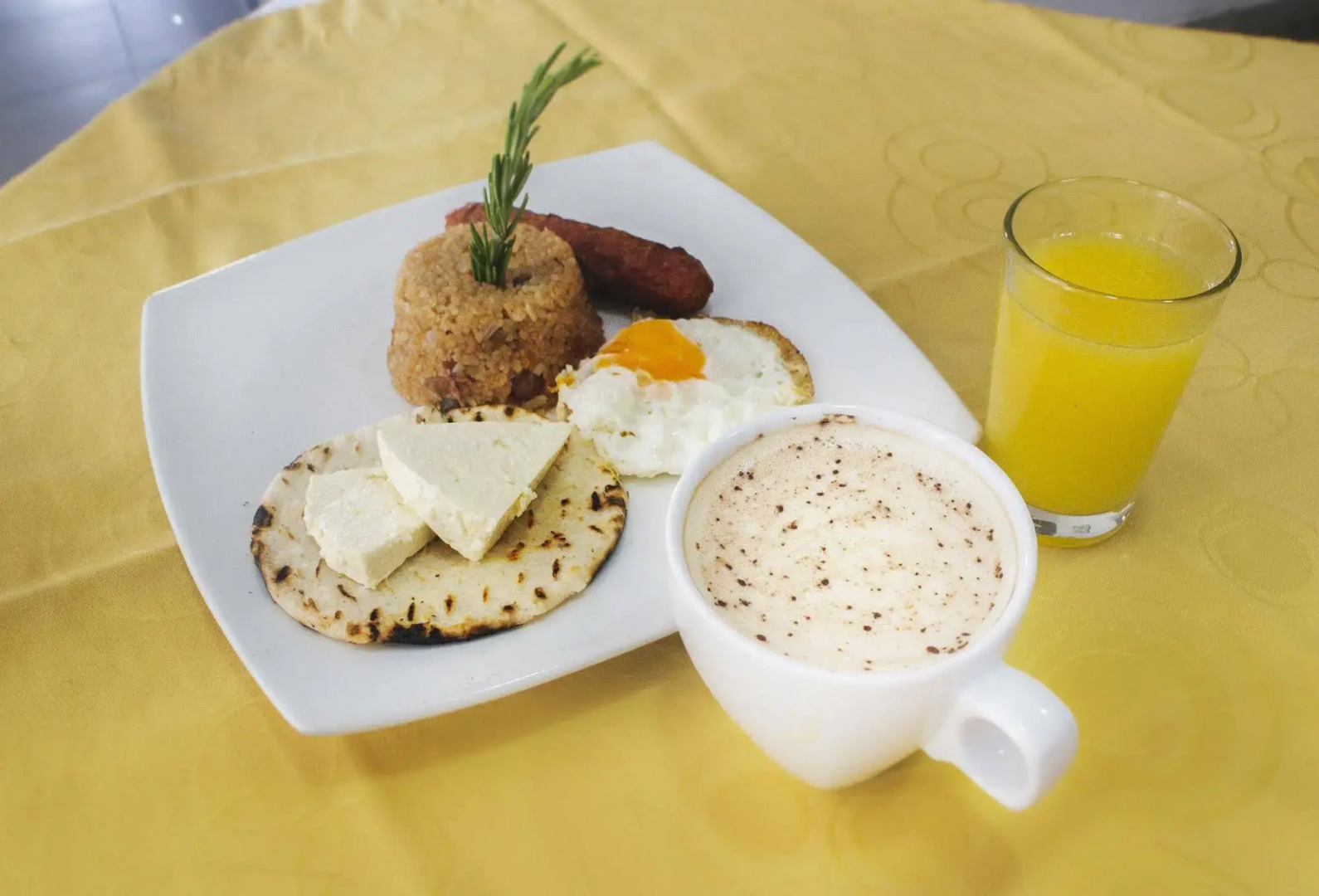 Photo - Greenview Medellin By St Hoteles