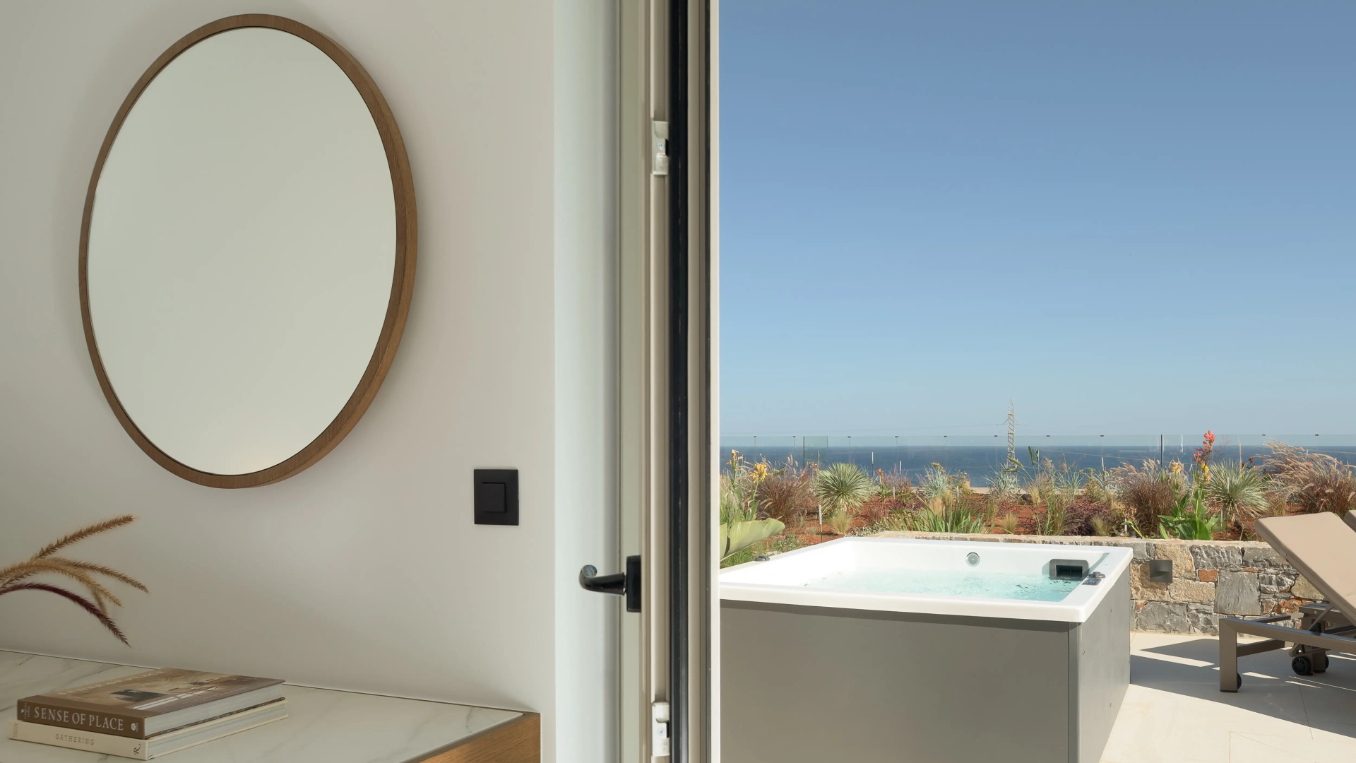 Photo - Galaxy Suites Boutique Resort