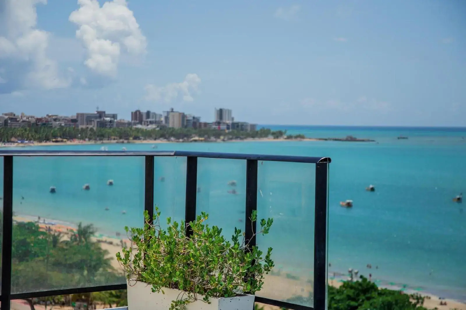 Photo - Vistamar Hotel