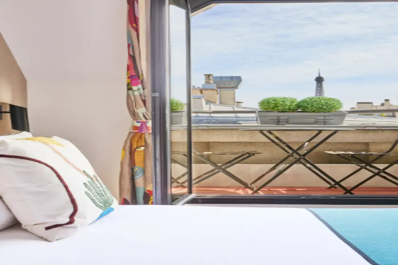 Photo - Plaza Tour Eiffel Hotel