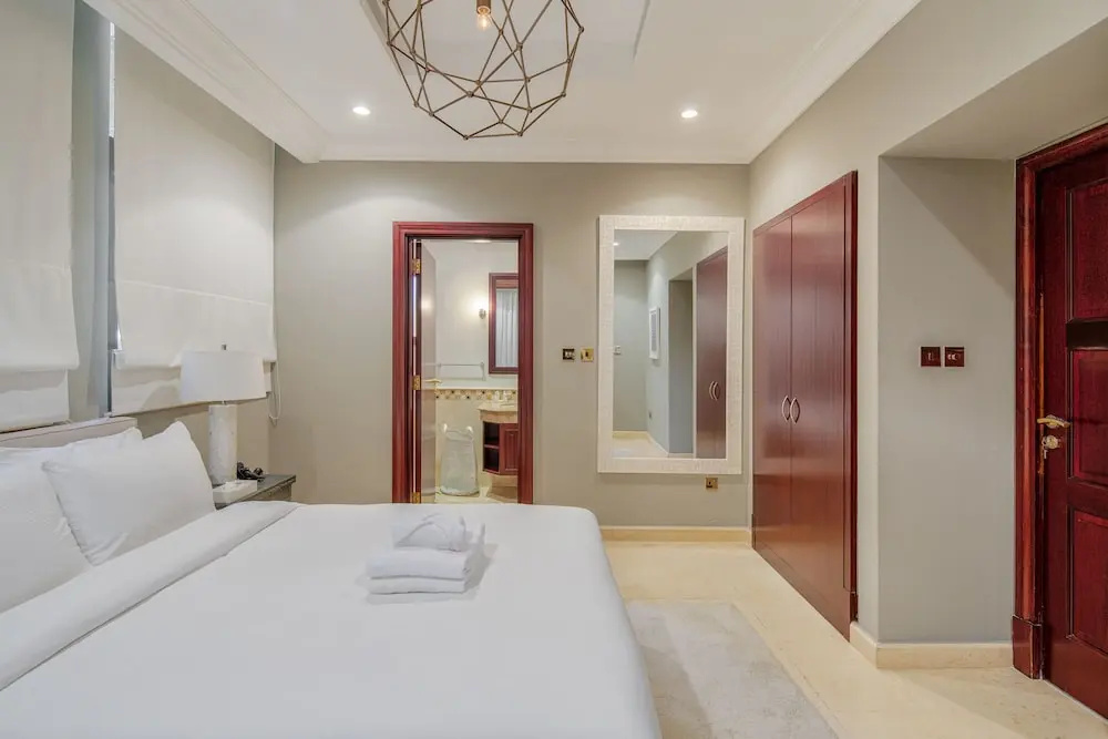 Photo - Maison Privee - Prvt Pool & Beach in Luxury Palm Jumeirah Villa