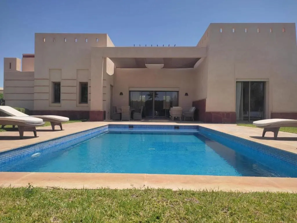 Foto - Villa isolée 4 façades avec piscine