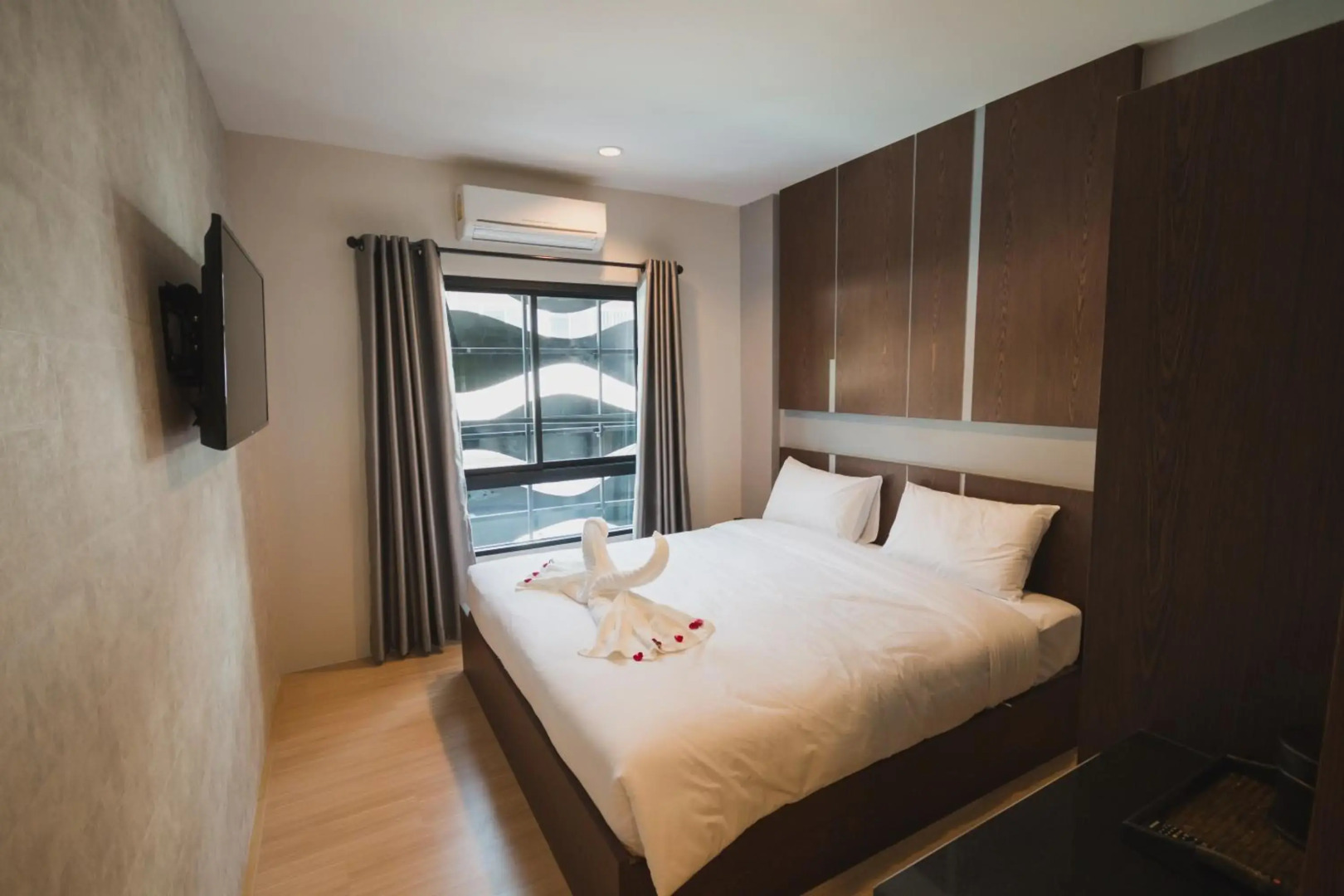 Photo - The Y Smart Hotel