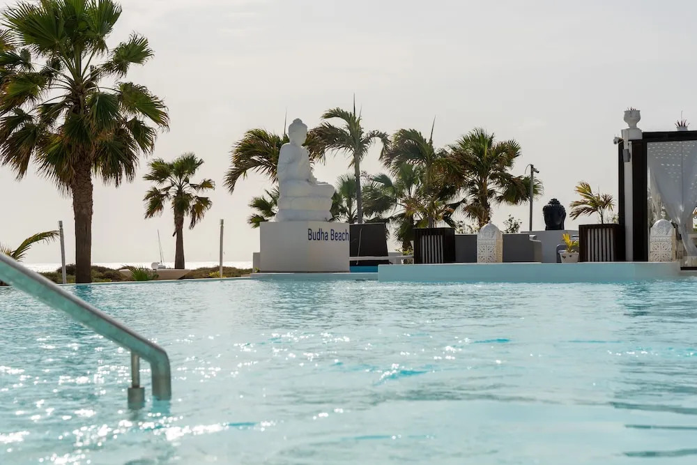 Foto - Hotel LIVVO Budha Beach