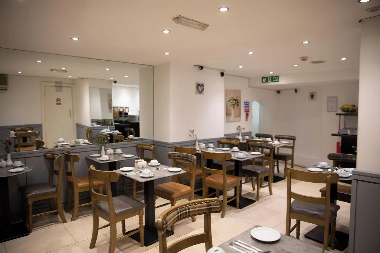 Foto - Duke Of Leinster Hotel