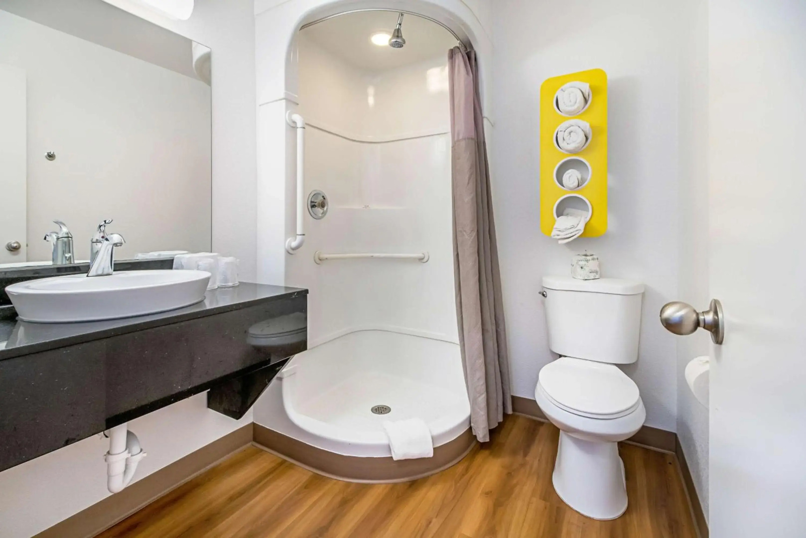 Foto - Toyoko Inn Cebu