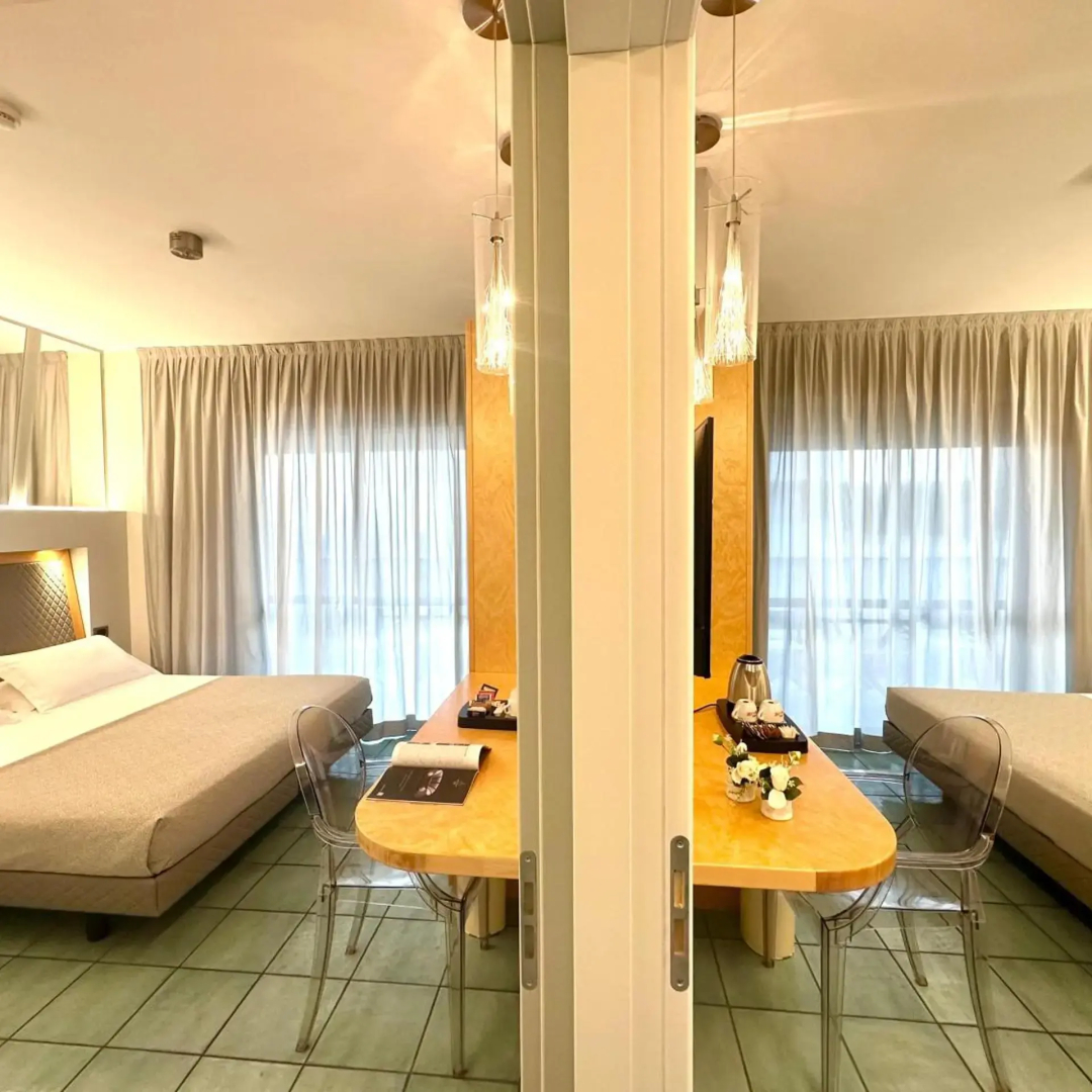 Photo - Club House Hotel