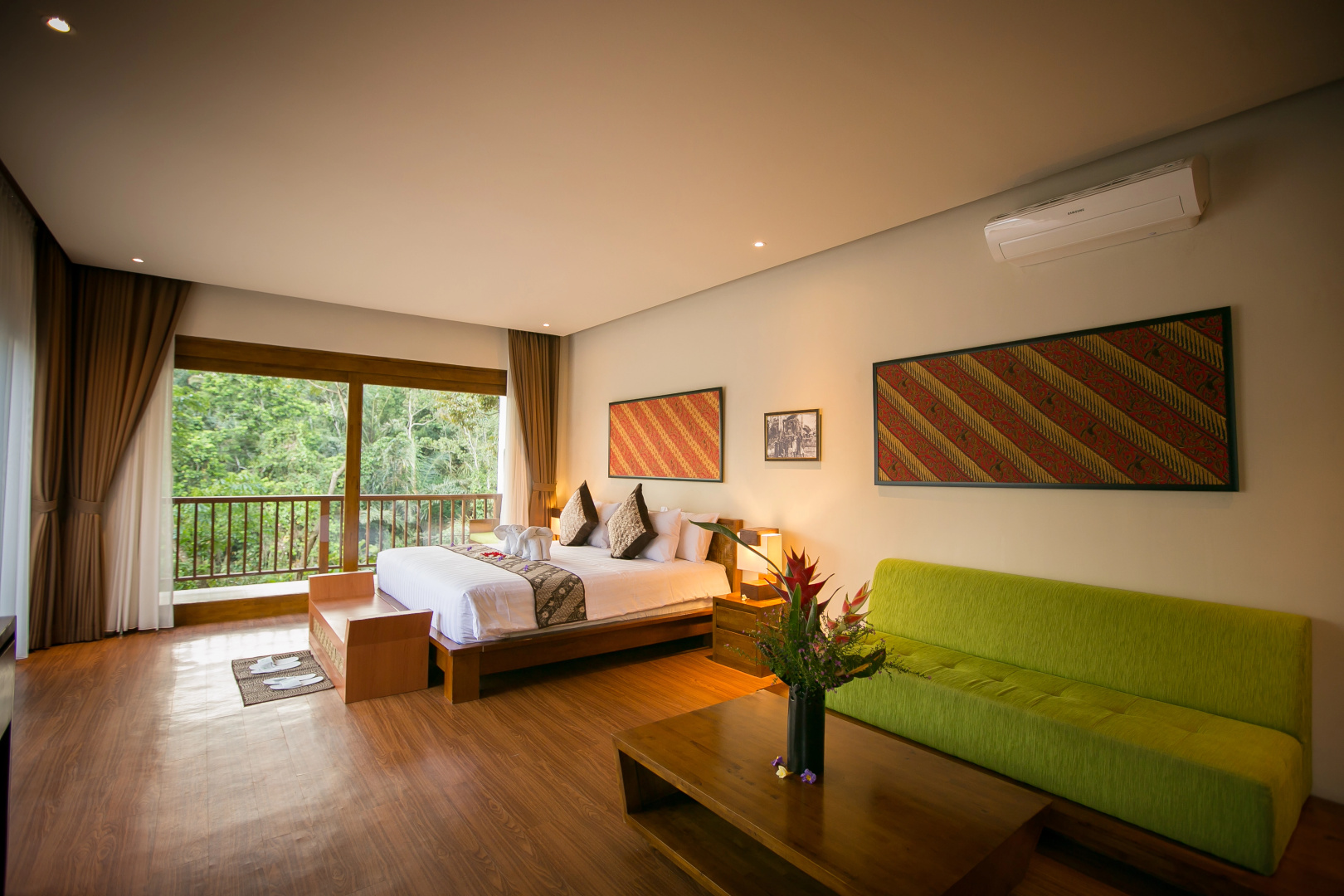 Photo - Senetan Villas and Spa Resort