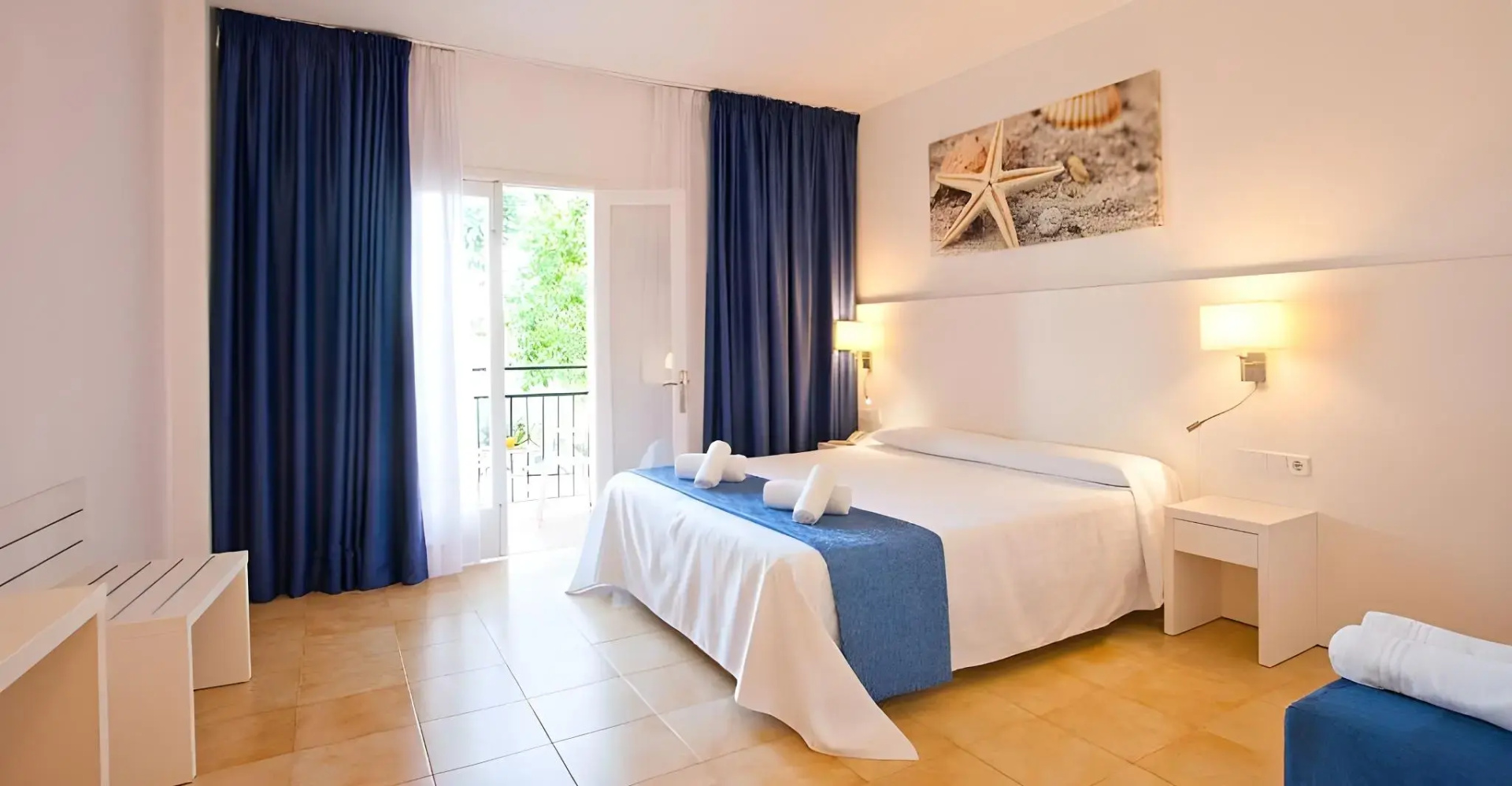 Photo - Hotel Cala Murada