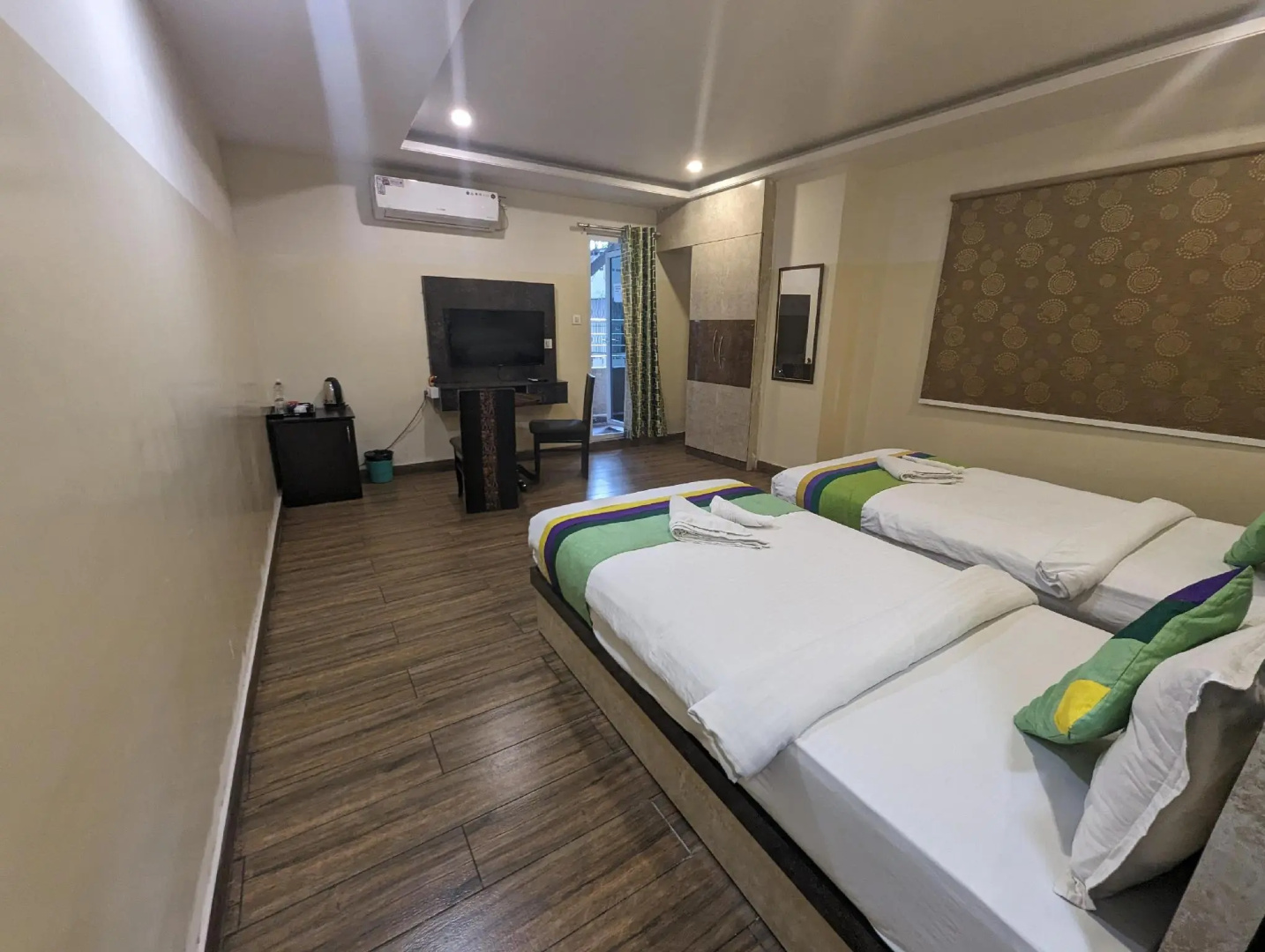 Foto - Treebo Address Inn, Banjara Hills