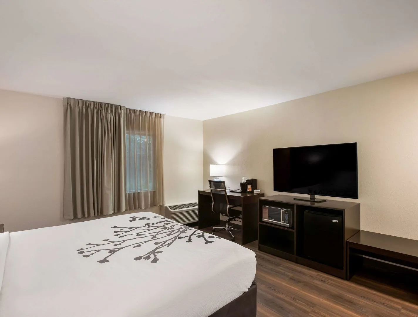 Foto - Sleep Inn Savannah Midtown