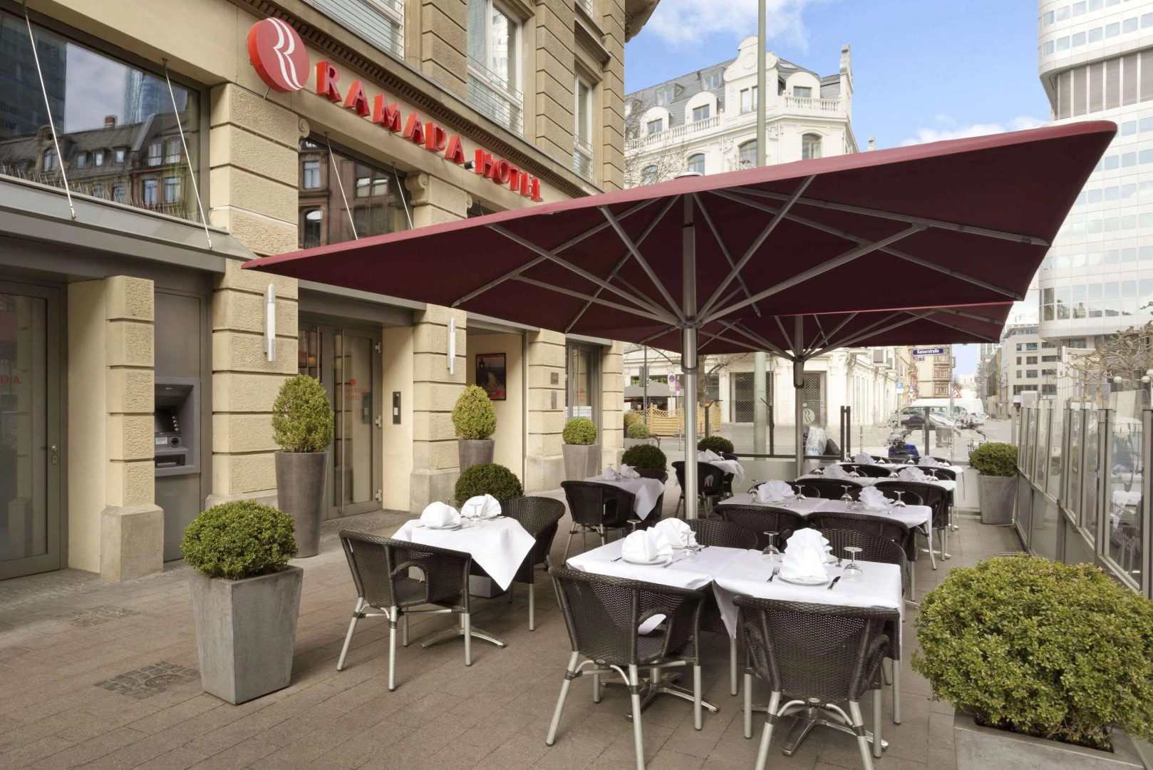 Foto - Ramada by Wyndham Frankfurt Central Station