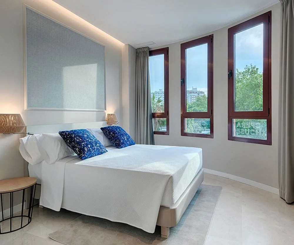 Photo - Opera House Valencia B&B