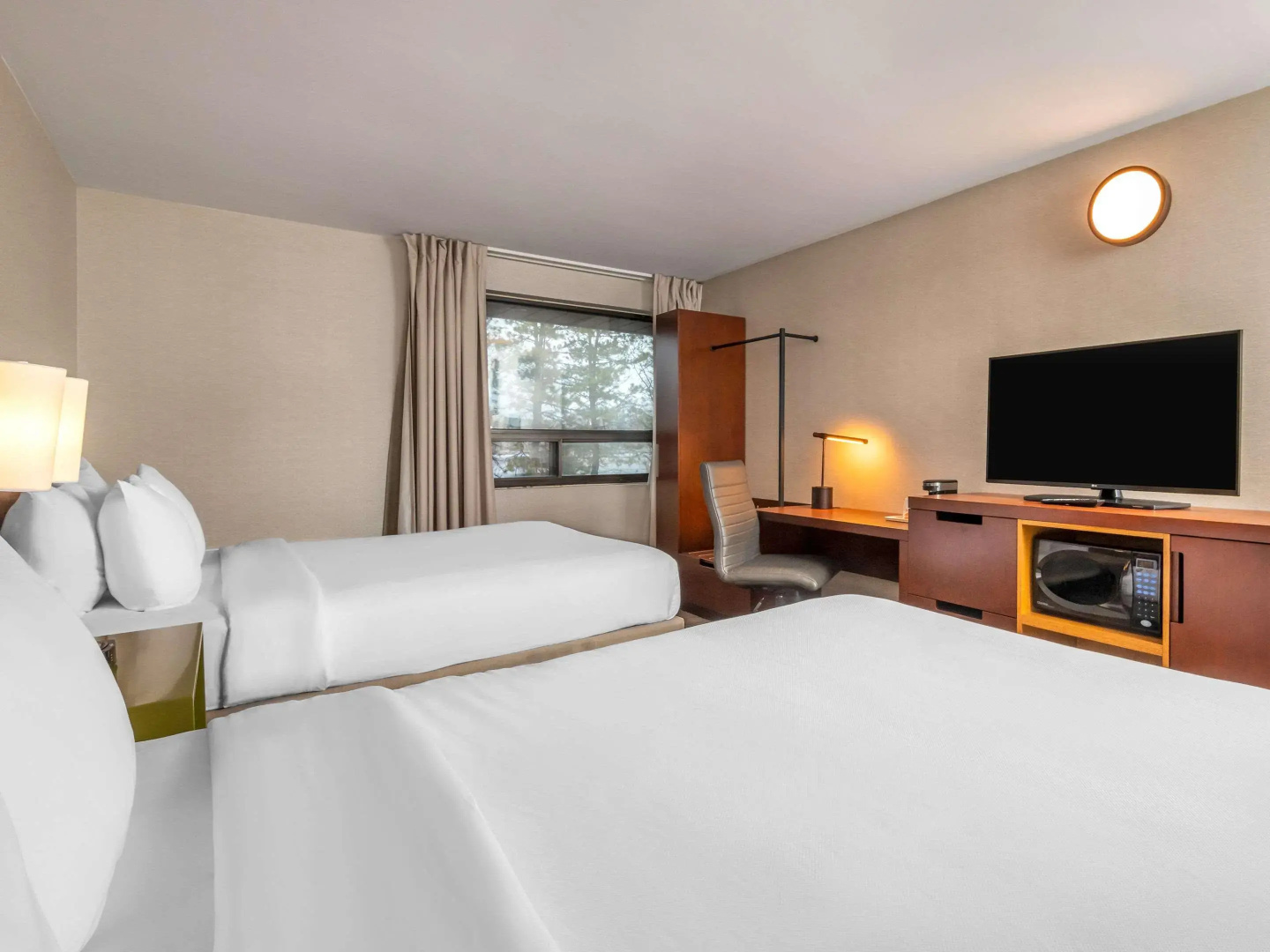 Photo - Comfort Inn Kanata Ottawa West