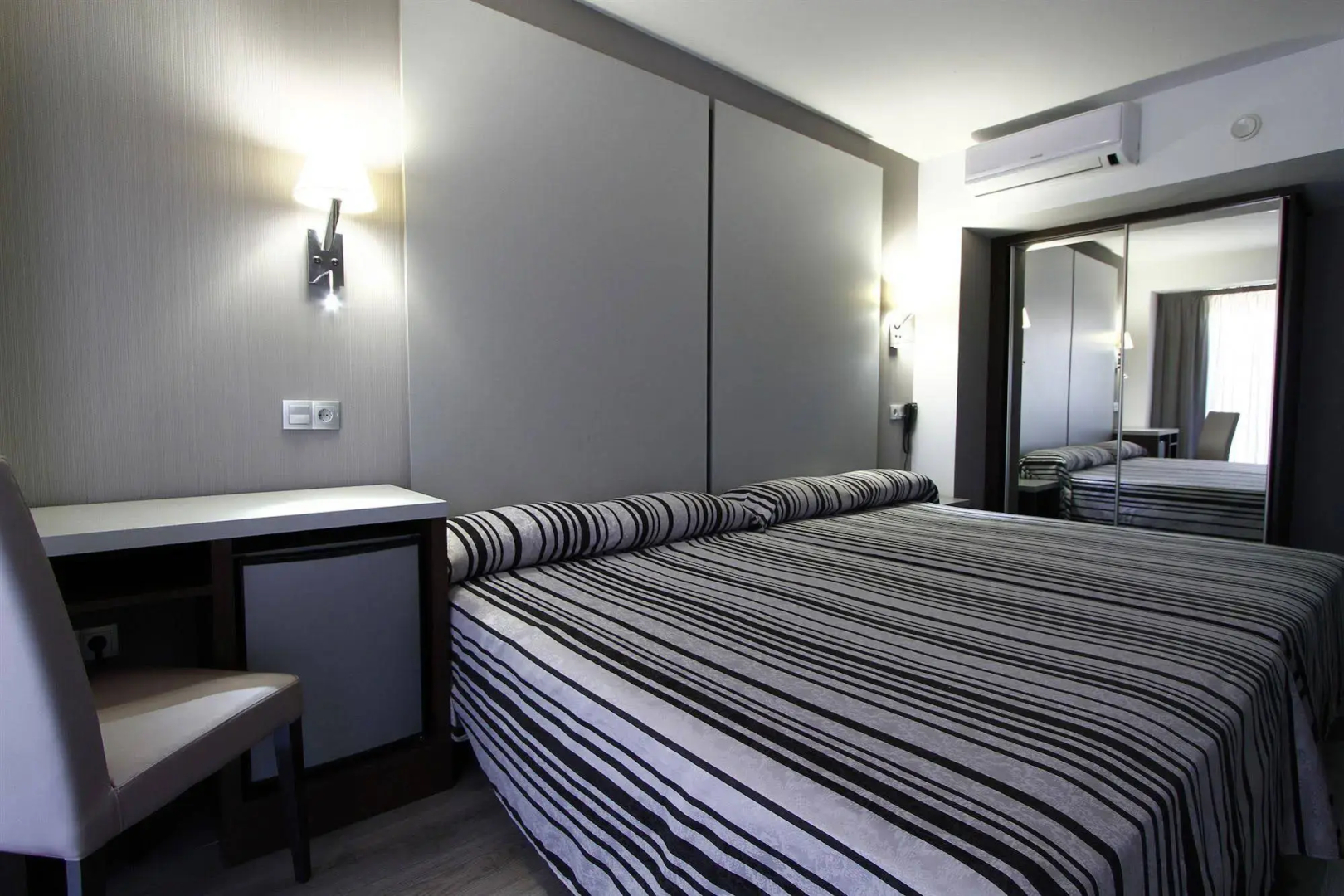 Foto - Summer Hotel