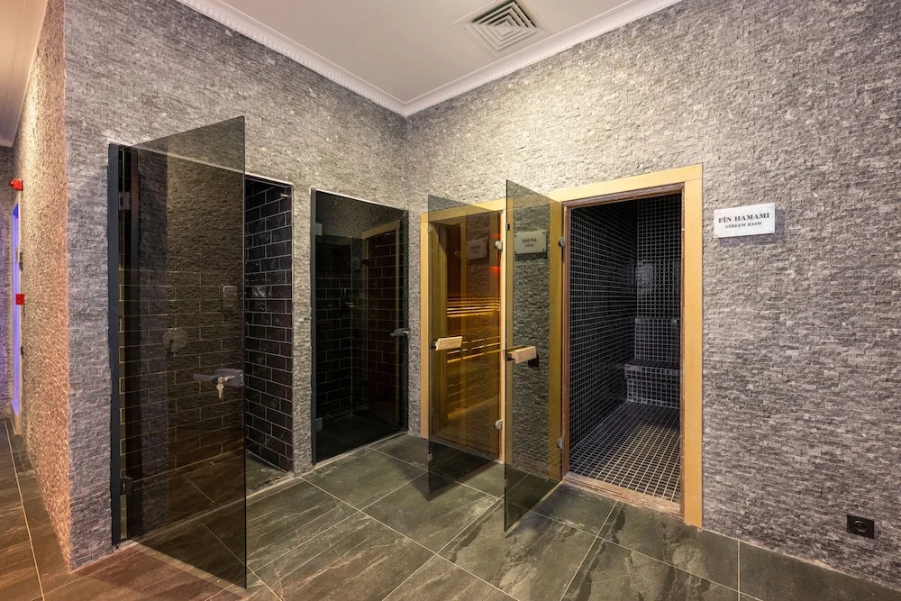 Photo - The Nirvanas Hotel