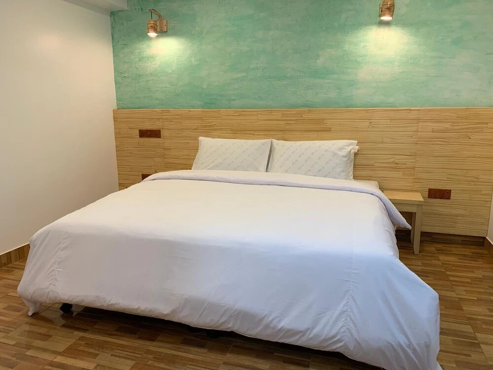 Photo - Turtle Maldives - Your Gateway to the Beach & Marine Adventures Await!