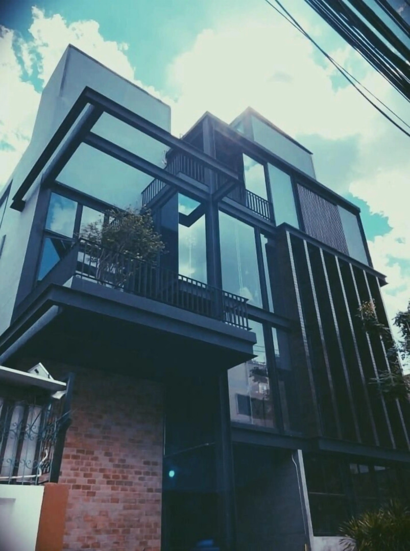 Foto - The LOCAL Ari