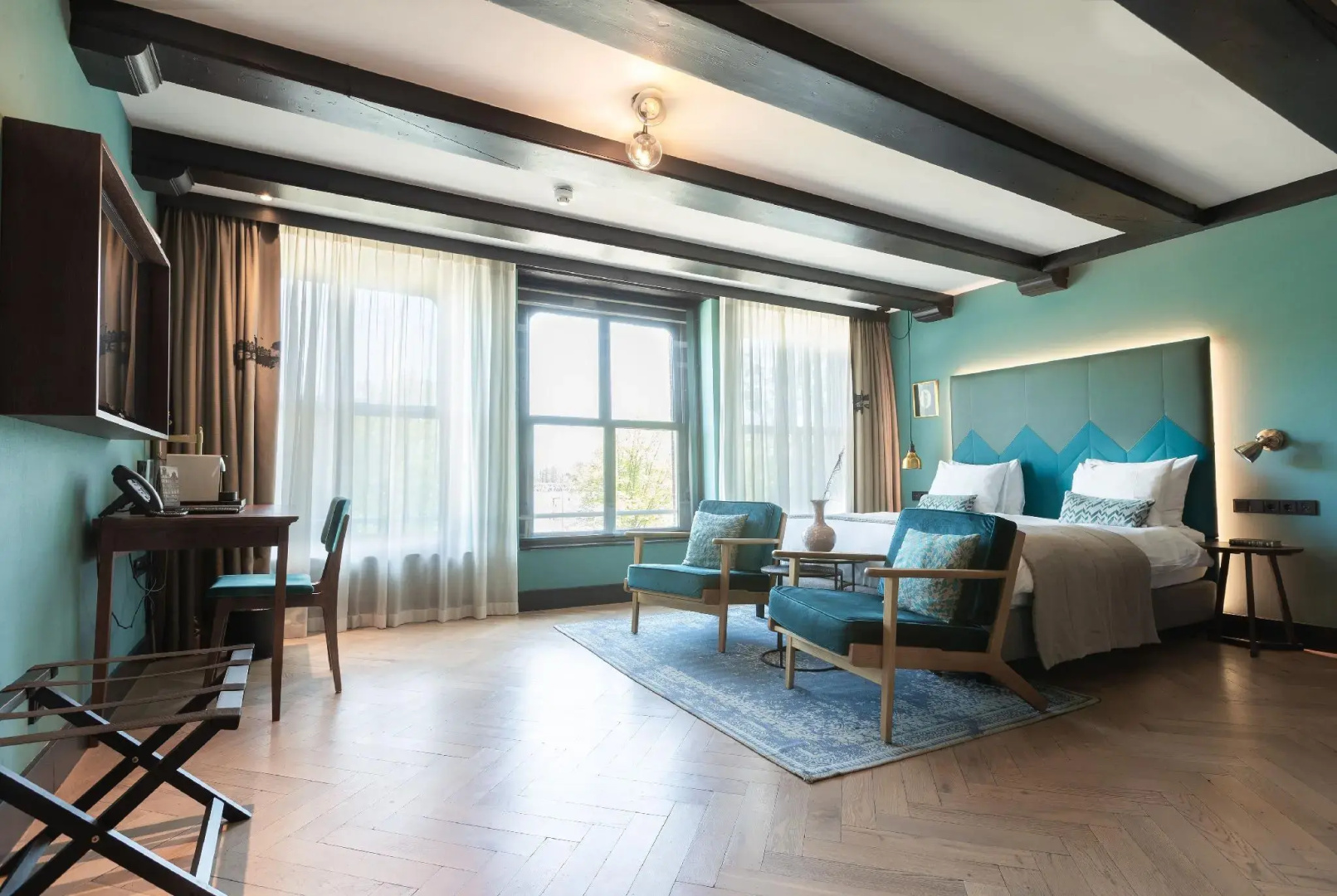 Photo - The Hendrick's Hotel