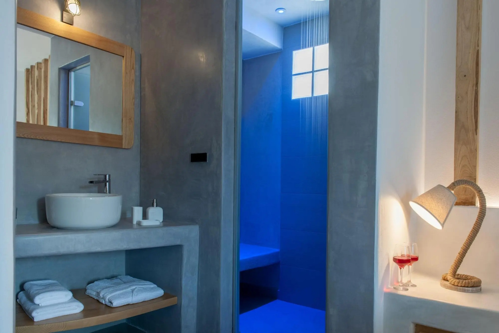 Photo - Avatar Suites