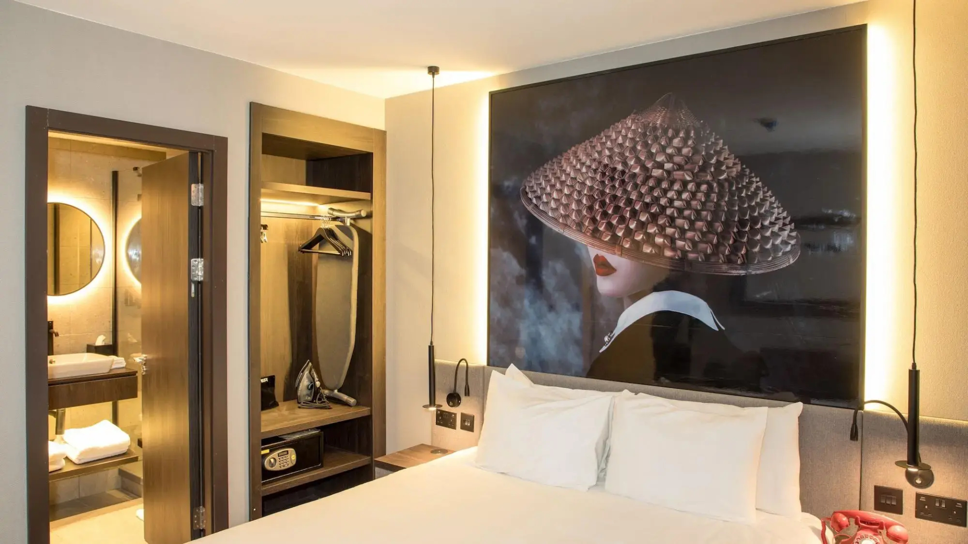 Photo - Radisson RED London Greenwich The O2