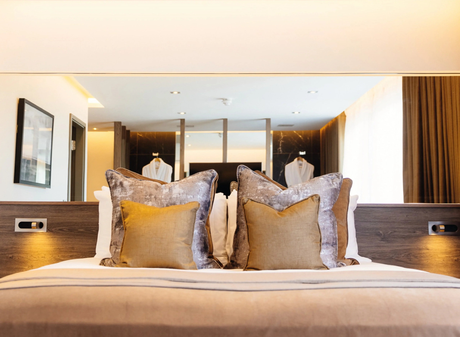 Photo - The Redhurst Hotel
