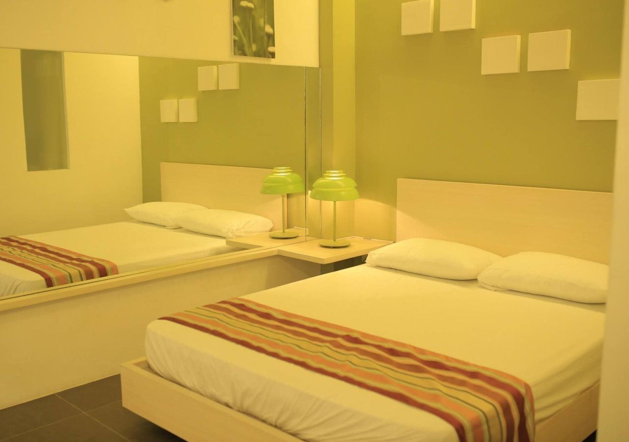 Hotel Monde