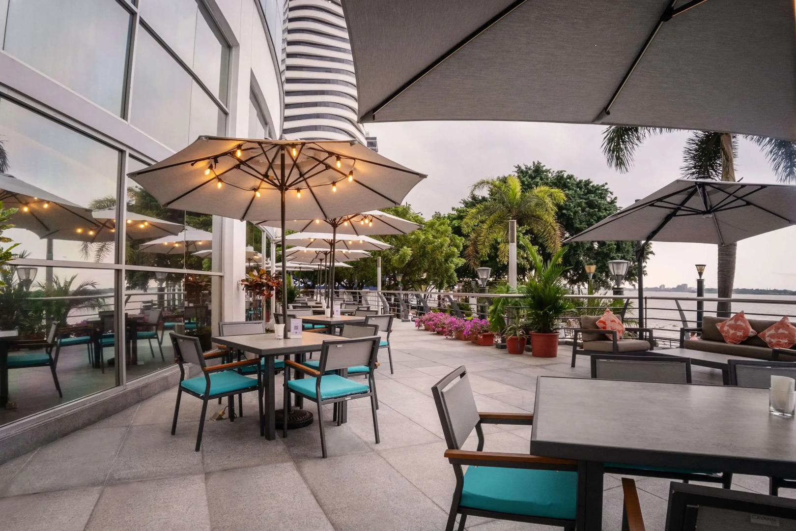 Photo - Wyndham Guayaquil, Puerto Santa Ana