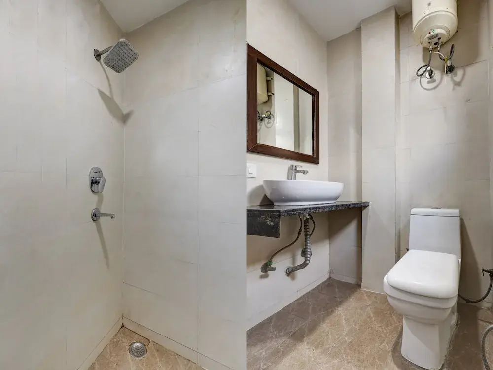 Photo - Mauryan Elite Hotel Qutab Minar Metro Station