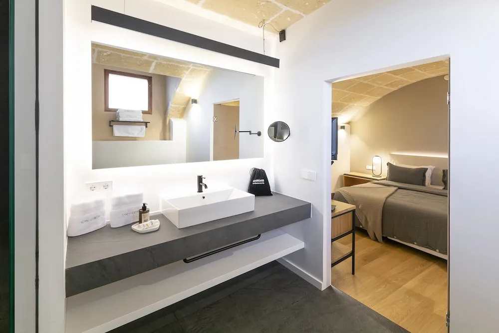 Photo - Hotel Can Cirera