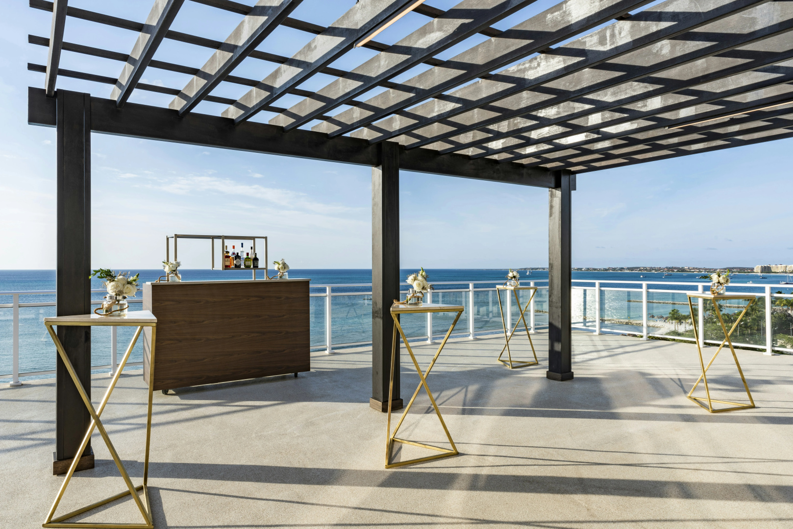 Photo - Embassy Suites By Hilton Aruba Beach Resort
