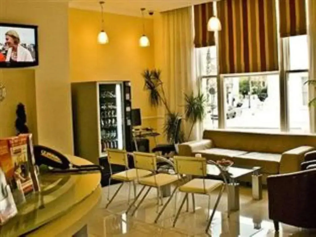 Foto - The Gate Hotel