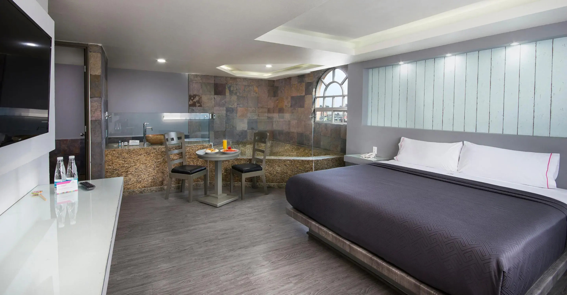 Photo - Hotel MX congreso CDMX, Trademark Collection by Wyndham