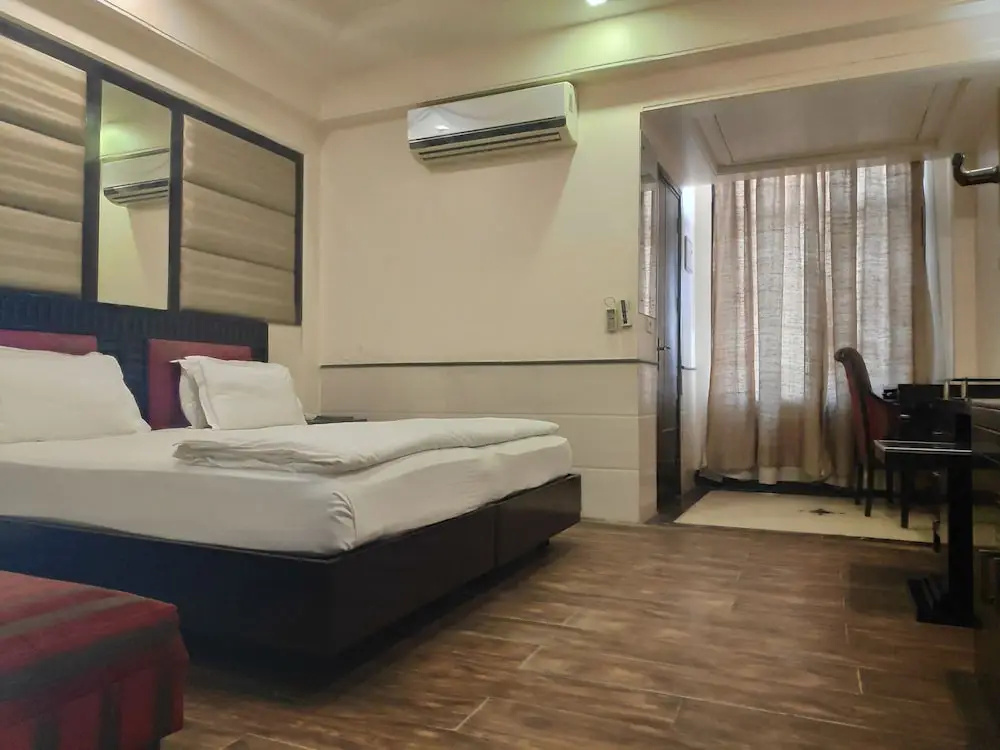 Photo - Aadhar Hotel