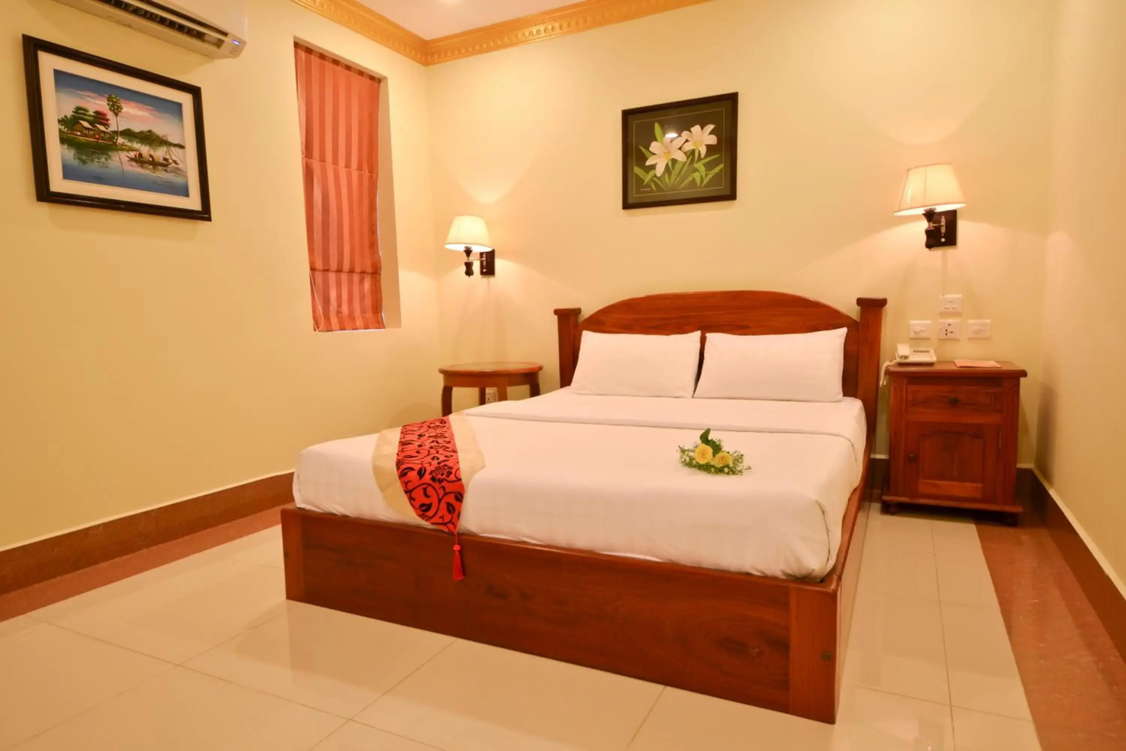 Foto - Golden House International Hotel