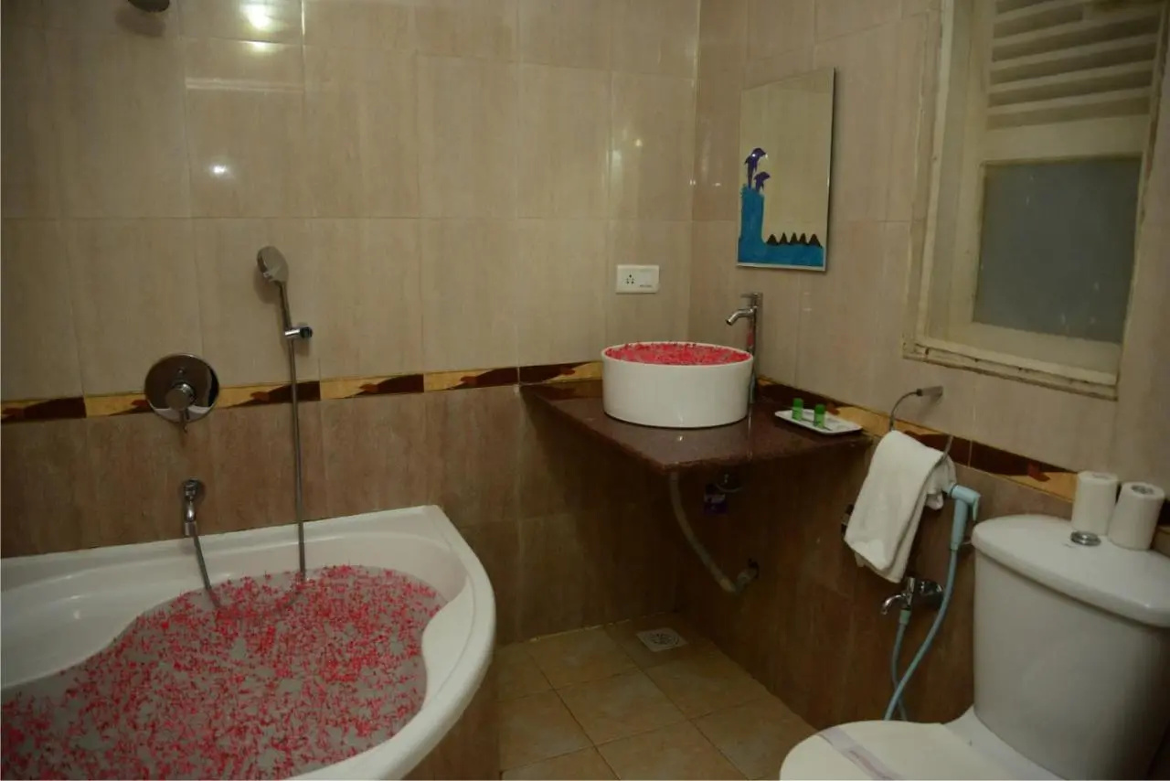 Photo - Paradise Village Beach Resort