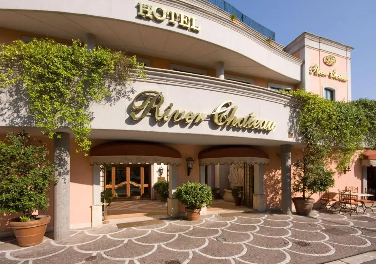 Photo - River Château Hotel