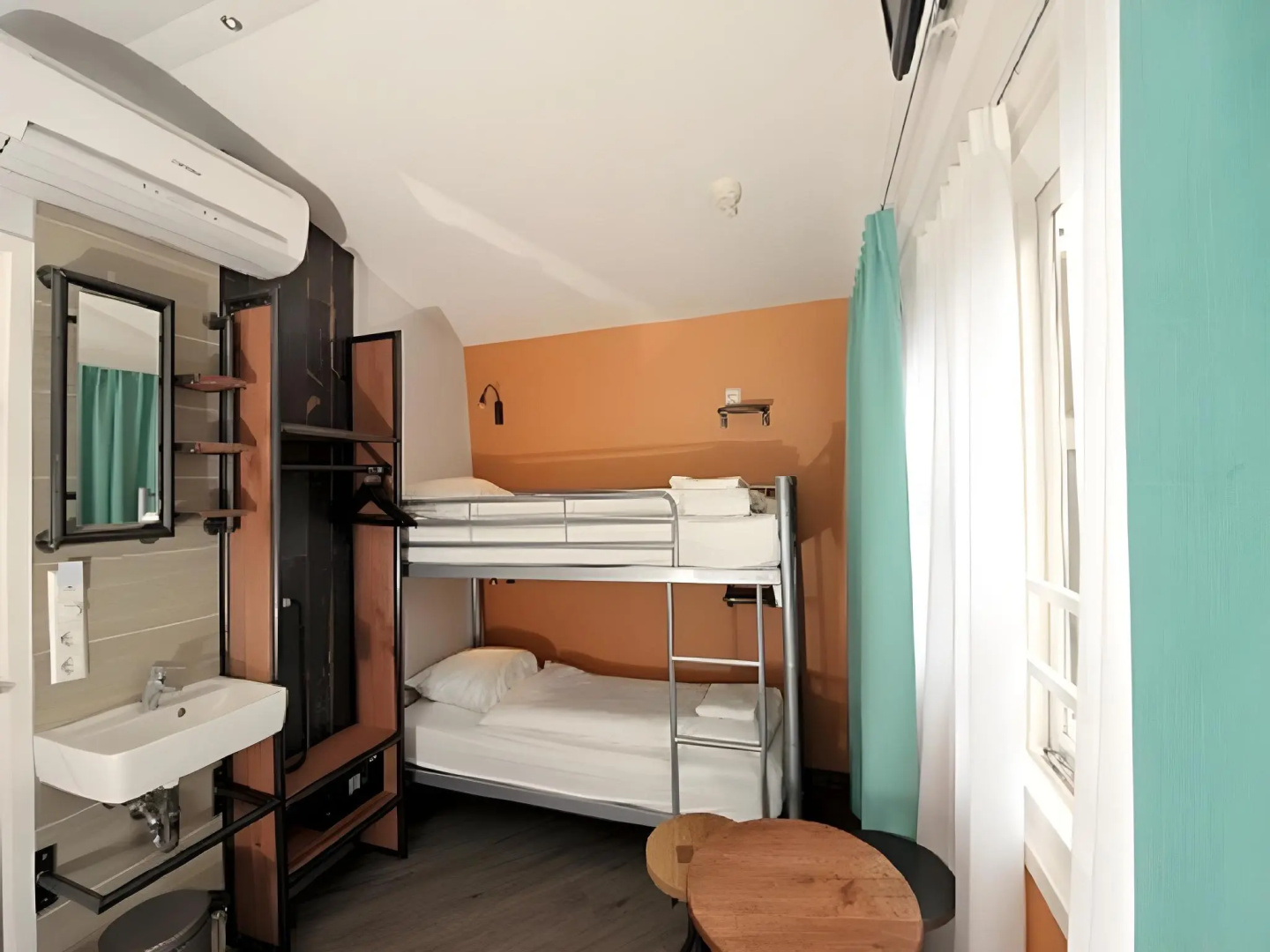 Photo - Hotel Tourist Inn