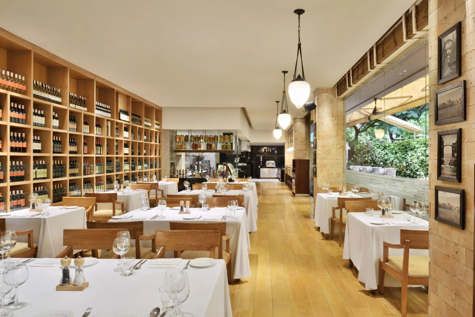 Photo - Marriott Suites Pune